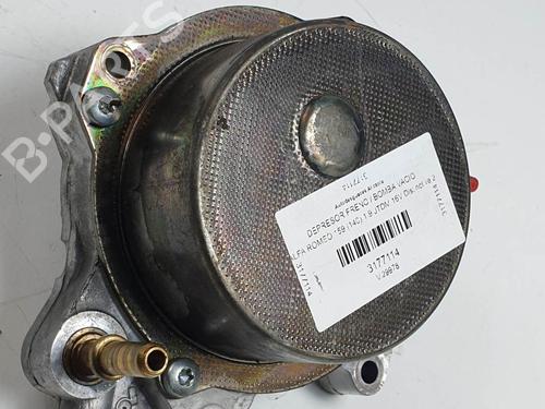 vacuum-pump-alfa-romeo-159-939_-2005-2006-2007-2008-2009-2010-2011-2012-28162247 main image