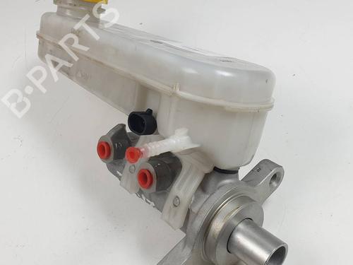 brake-master-cylinder-peugeot-boxer-van-2006-29624493 main image