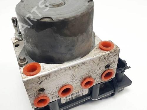 Used ABS pump ABS pump RENAULT CLIO II (BB_, CB_) 1.2 16V (BB05, BB0W, BB11, BB27, BB2T, BB2U, BB2V, CB05,... (75 hp) 18653238 18653238