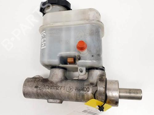 Used Brake master cylinder HYUNDAI SANTA FÉ II (CM) 2.2 CRDi GLS 4x4 (150 hp) 25295335