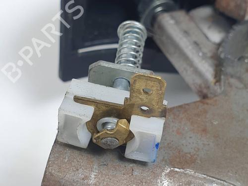 Hand brake DACIA LODGY (JS_) 1.5 Blue dCi 115 (JSJT) | BP29989372I18 - Image 2