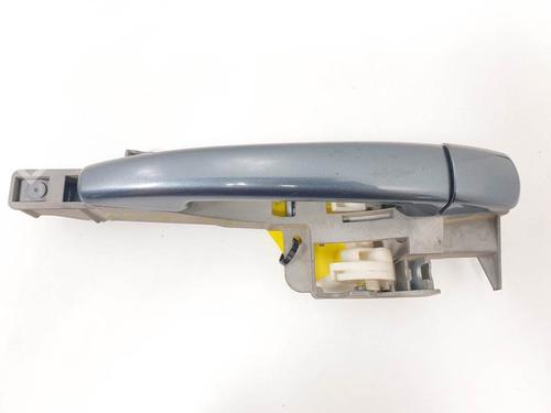 Used Front right exterior door handle Front right exterior door handle 15856183 15856183