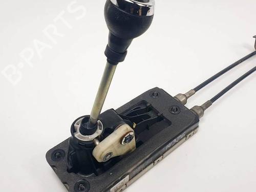 Used Gear lever MINI MINI (R56) One (95 hp) 17919003