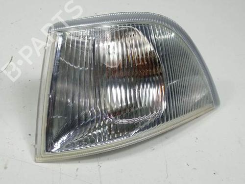 Used Left front indicator VOLVO V40 Estate (645) 1.8 LPG (122 hp) 8263830