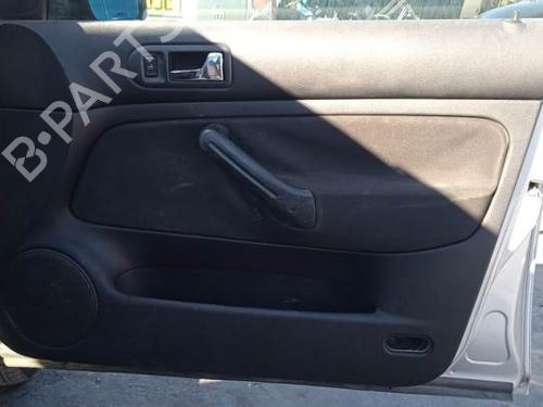 Tailgate lock VW GOLF IV (1J1) 1.6 16V | BP16727841C101 