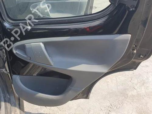 Left front window switch PEUGEOT 107 (PM_, PN_) 1.0 | BP27358564I27 