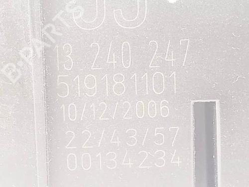 Fuse box OPEL VECTRA C (Z02) 1.9 CDTI (F69) | BP17945785E1 