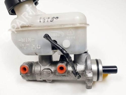 Used Brake master cylinder Brake master cylinder KIA CARNIVAL II (GQ) 2.9 CRDi (144 hp) 19124458 19124458