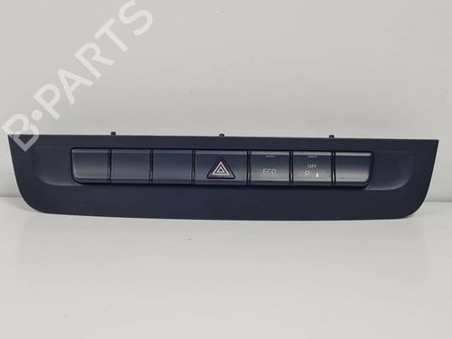 Used Warning switch Warning switch MERCEDES-BENZ A-CLASS (W176) A 200 CDI / d (176.008) (136 hp) 40175771 40175771