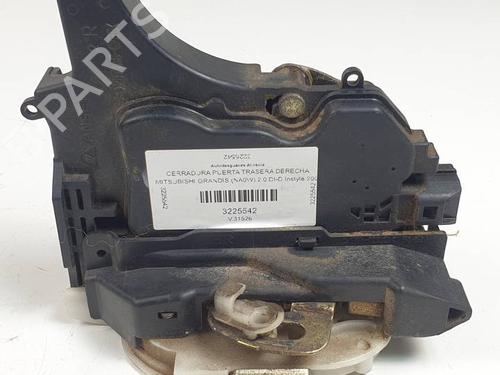 Rear right lock MITSUBISHI GRANDIS (NA_W) 2.0 DI-D (NA8W) | BP29763094C99 