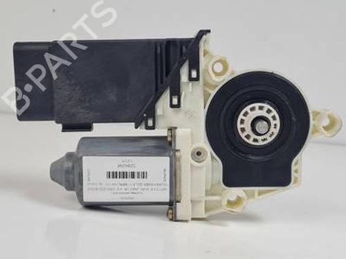 Used Left front window motor VW GOLF IV (1J1) 1.6 (100 hp) 30586299
