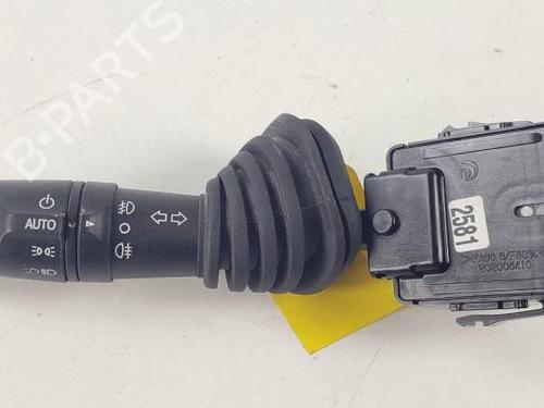 Used Headlight switch CHEVROLET CAPTIVA (C100, C140) 2.2 D 4WD (184 hp) 18653544