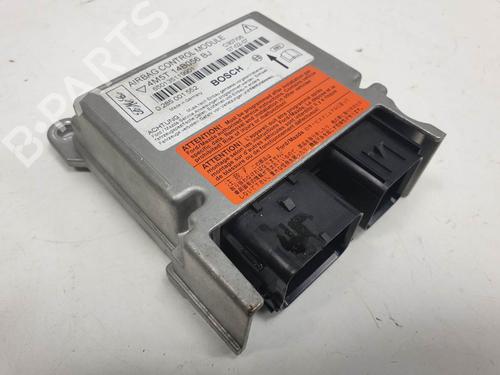 Used ECU airbags ECU airbags FORD FOCUS II (DA_, HCP, DP) 1.6 (100 hp) 8956584 8956584