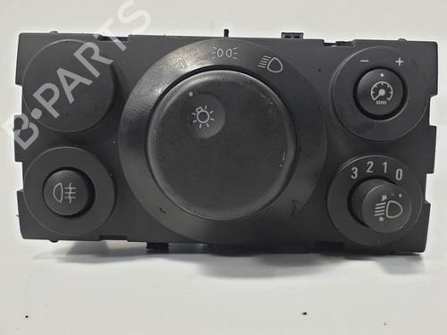 Used Headlight switch OPEL ASTRA H (A04) 1.7 CDTI (L48) (100 hp) 6855969