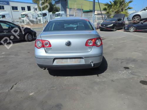 Left tailgate light VW PASSAT B6 (3C2) 1.9 TDI | BP25453633C79 - Image 6