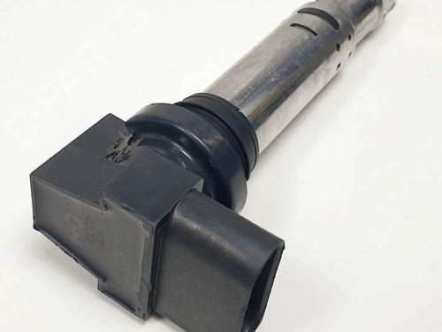 Used Ignition coil Ignition coil SEAT IBIZA IV (6J5, 6P1) 1.2 (70 hp) 15525606 15525606