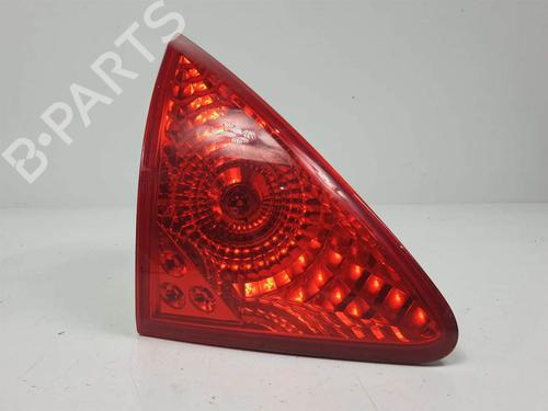 Used Left tailgate light Left tailgate light PEUGEOT 3008 II SUV (MC_, MR_, MJ_, M4_) [2016-2026] 10905559 10905559