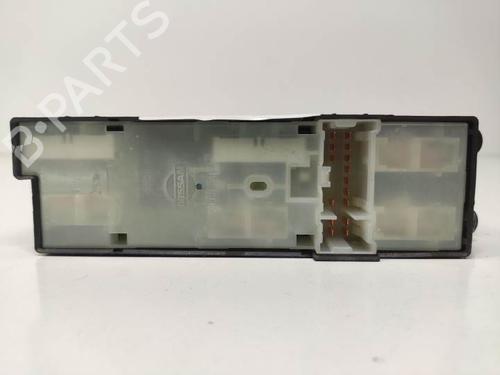 Left front window switch NISSAN ALMERA TINO (V10) 1.8 | BP8377930I27 