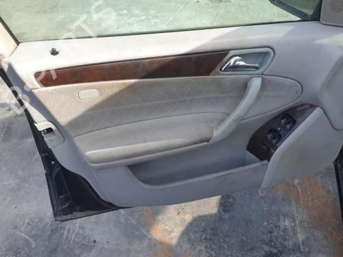 Oliekøler MERCEDES-BENZ C-CLASS (W203) C 270 CDI (203.016) | BP25841303M33 