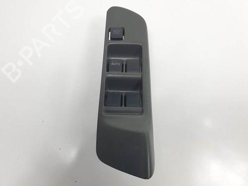 Used Left front window switch Left front window switch NISSAN PRIMERA (P11) 2.0 16V (115 hp) 12381992 12381992