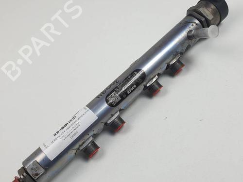 Used Injection rail LAND ROVER DISCOVERY IV (L319) 3.0 SDV6 4x4 (256 hp) 30166843