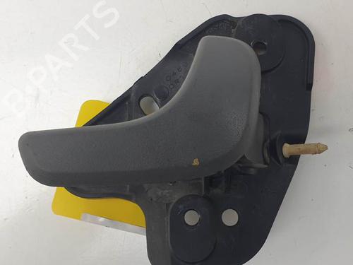 Used Front right interior door handle CHRYSLER VOYAGER IV (RG, RS) 2.8 CRD (150 hp) 26573768
