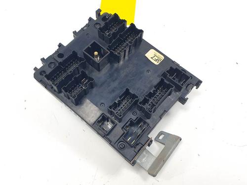 Fuse box RENAULT LAGUNA II (BG0/1_) 1.9 dCi (BG08, BG0G) | BP26728031E1 - Image 2
