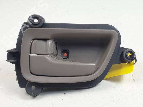 Used Front left interior door handle MITSUBISHI GRANDIS (NA_W) 2.0 DI-D (NA8W) (136 hp) 29849913