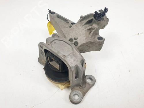 Used Engine mount Engine mount RENAULT MEGANE III Hatchback (BZ0/1_, B3_) 1.5 dCi (BZ09, BZ0D, BZ1W, BZ29, BZ14) (110 hp) 13898676 13898676