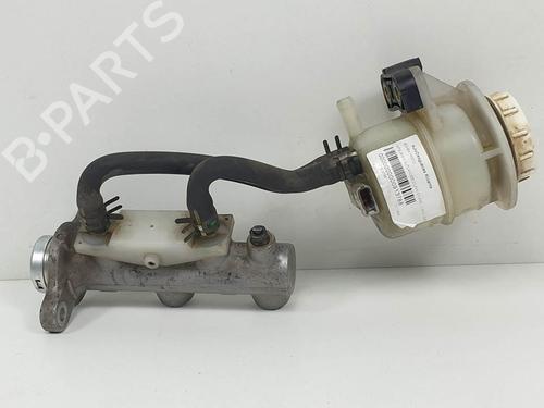 Used Brake master cylinder Brake master cylinder MITSUBISHI OUTLANDER I (CU_W) 2.0 4WD (CU2W) (136 hp) 13731541 13731541