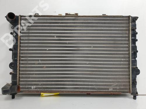 Radiateur à eau ALFA ROMEO 156 Sportwagon (932_) 2.5 V6 24V (932B1100) (192 hp) 9508579