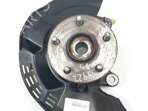 Used Right front steering knuckle TOYOTA COROLLA Hatchback (_E21_, _EA1_, _EH1_) 1.8 Hybrid (ZWE211) (98 hp) 25403913
