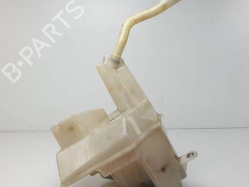 Used Windscreen washer tank VOLVO XC90 I (275) D5 AWD (185 hp) 25139976