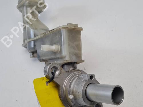 Used Brake master cylinder Brake master cylinder 37533198 37533198