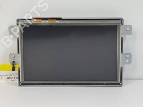 display-monitor-jaguar-xe-x760-2015-34643667 main image