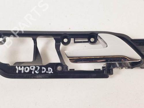 Used Front right interior door handle VW POLO (9N_, 9A_) 1.4 16V (75 hp) 17479460