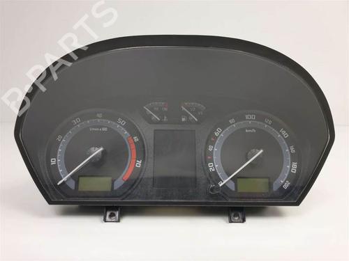 Used Instrument cluster SKODA FABIA I (6Y2) 1.2 (64 hp) 10553353