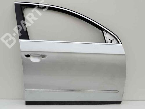 Used Right front door KIA RIO I Hatchback (DC) 1.5 16V (98 hp) 6840989