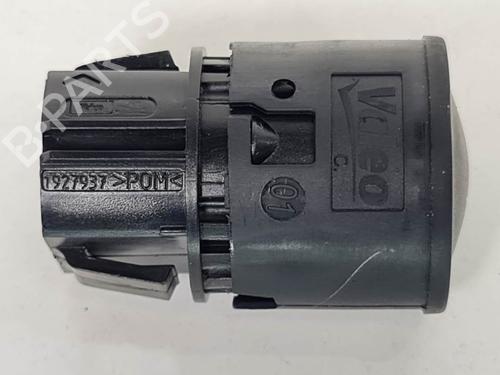 Switch RENAULT CLIO IV (BH_) 1.5 dCi 90 | BP7158111I30 - Image 4