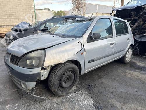 Brugte RENAULT CLIO II (BB_, CB_) 1.2 16V (BB05, BB0W, BB11, BB27, BB2T, BB2U, BB2V, CB05,... (75 hp) 4268589