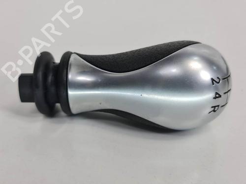 Used Shift knob Shift knob MAZDA 6 Hatchback (GG) 2.0 DI (GG14) (136 hp) 11389653 11389653