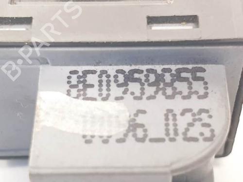Right front window switch AUDI A4 B7 Avant (8ED) 3.0 TDI quattro | BP17327473I26 - Image 3