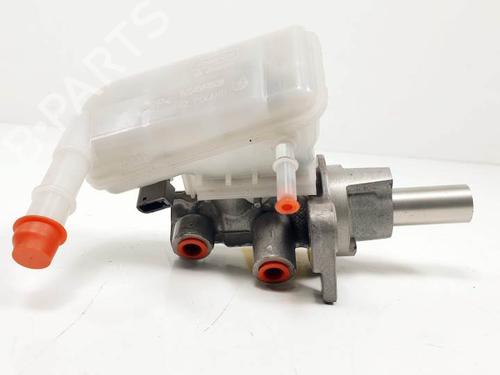 Brake master cylinder FORD FIESTA VI (CB1, CCN) 1.0 EcoBoost | BP25146110M77