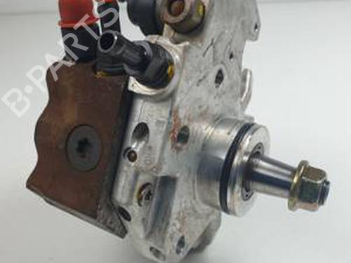 Used Injection pump KIA SORENTO I (JC) 2.5 CRDi 4WD (140 hp) 30959305