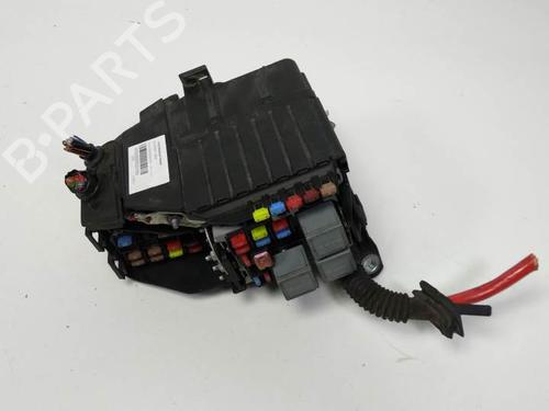 Used Fuse box VOLVO XC60 I SUV (156) D5 AWD (215 hp) 6892807