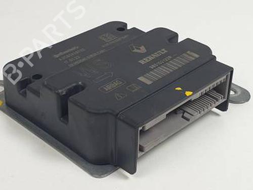 Used ECU airbags DACIA SANDERO II 1.0 SCe 75 (B8JC, B8JD, B8NC) (73 hp) 30450496