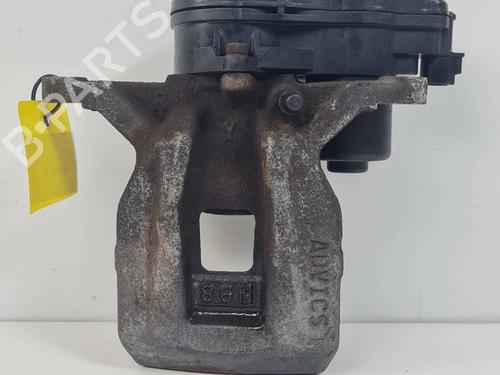 Used Right rear brake caliper Right rear brake caliper TOYOTA C-HR (_X1_) 1.8 Hybrid (ZYX10_, ZYX11_, ZYX10R, ZYX11R) (122 hp) 34516352 34516352
