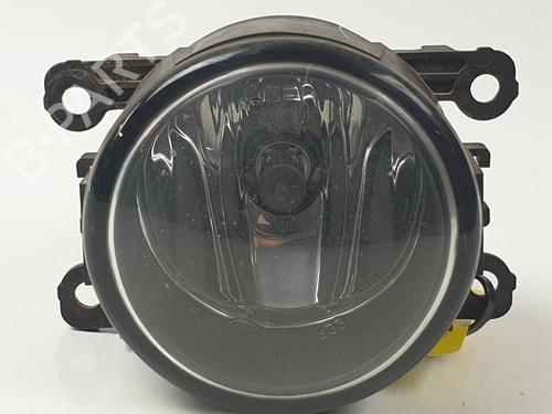 right-front-fog-light-ford-focus-iii-2010-2011-2012-2013-2014-2015-2016-2017-2018-2019-2020-25931719 main image