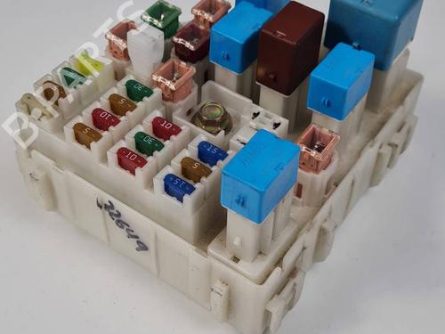 Used Fuse box Fuse box TOYOTA RAV 4 II (_A2_) 2.0 D 4WD (CLA20_, CLA21_, CLA20R, CLA21R) (116 hp) 34513882 34513882