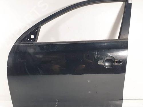 Used Left front door Left front door 17588372 17588372